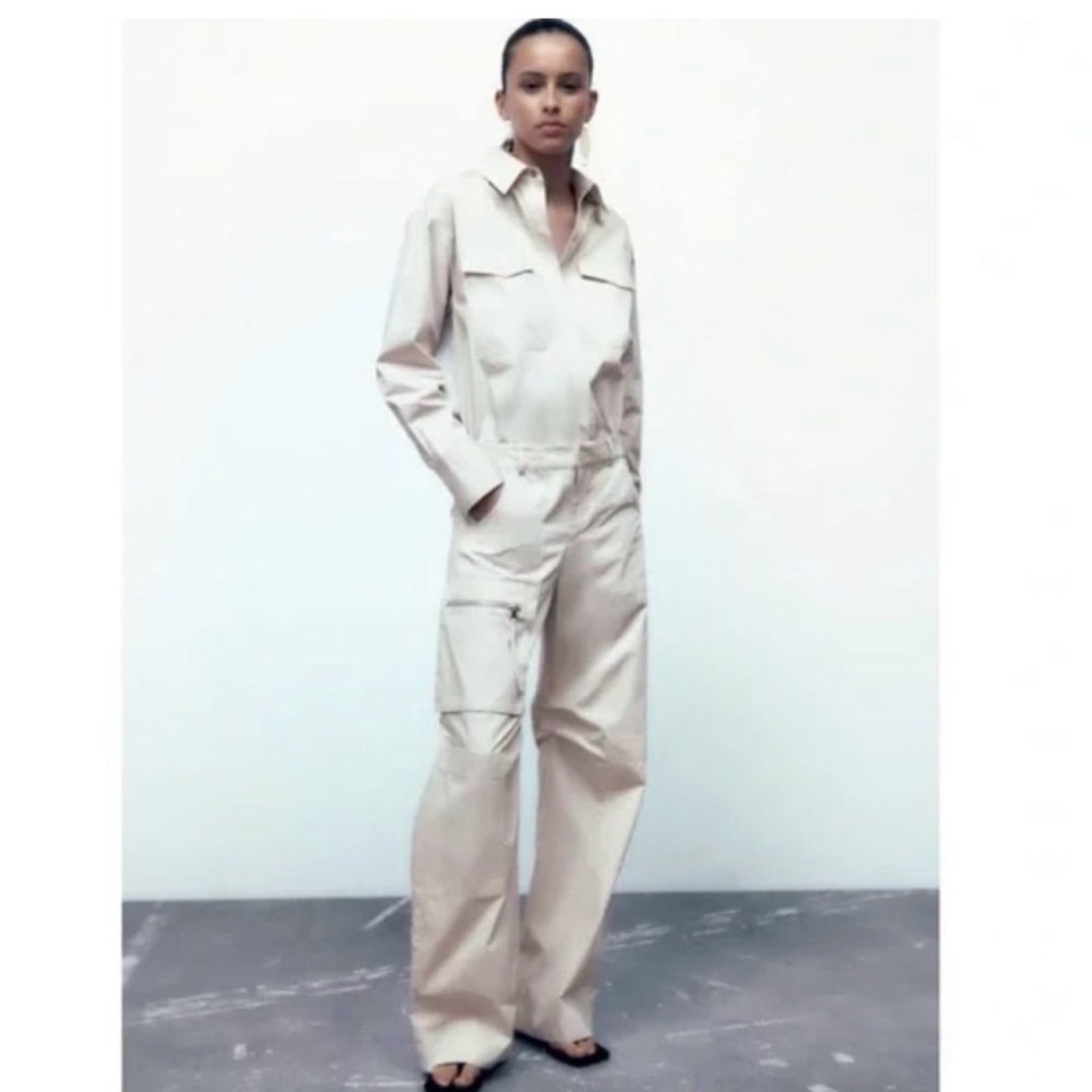 ZARA Beige Utility Long sleeve Jumpsuit Romper New with tag size medium